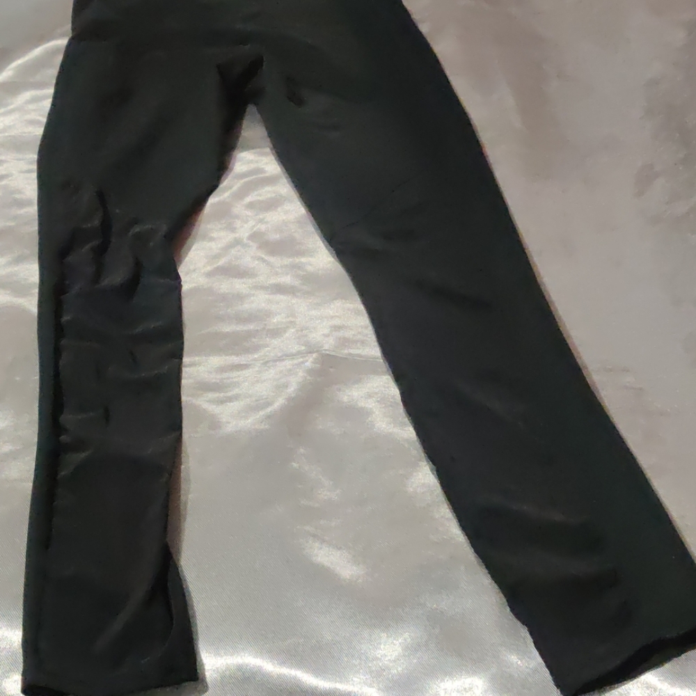 FABLETICS BLACK MESH LEGGINGS SIZE XS SUPER CUTE - Picture 3 of 8